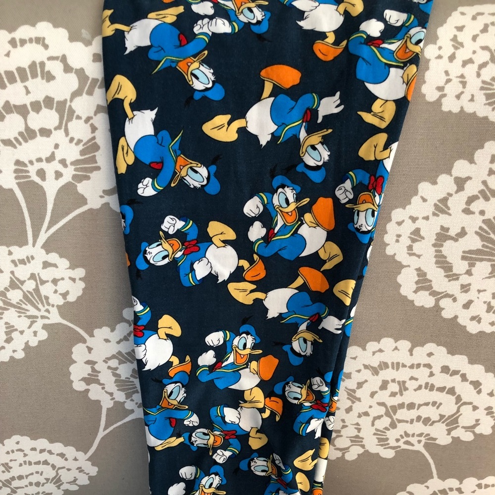 LuLaRoe Disney Leggings OS